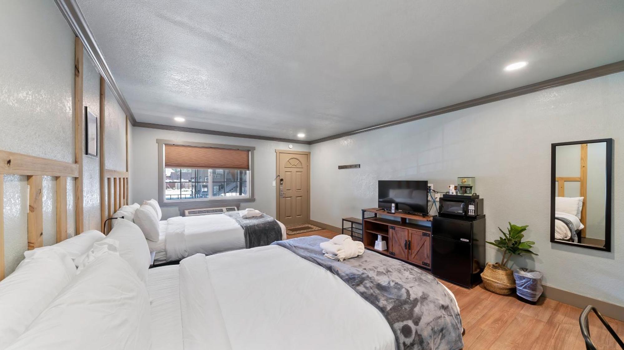 Blue Jay Lodge South Lake Tahoe Bagian luar foto